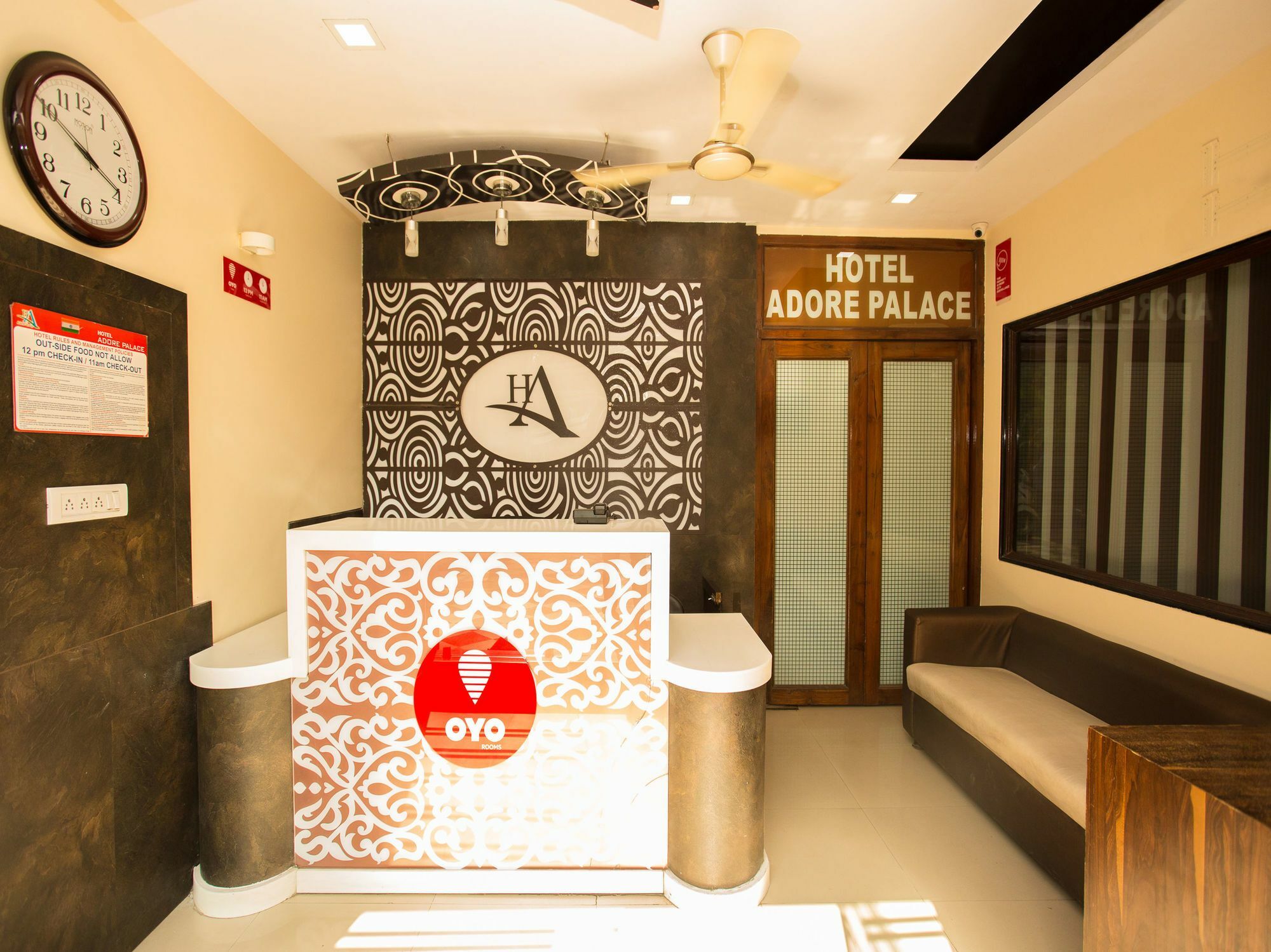 Hotel Adore Palace Mumbai Exterior photo